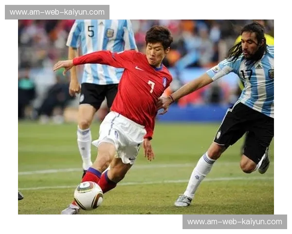 绿茵之巅的青春交响:当太极虎遇上潘帕斯雄鹰,谁能续写U20传奇? 绿茵之巅的青春交响:当太极虎遇上潘帕斯雄鹰,谁能续写U20传奇?